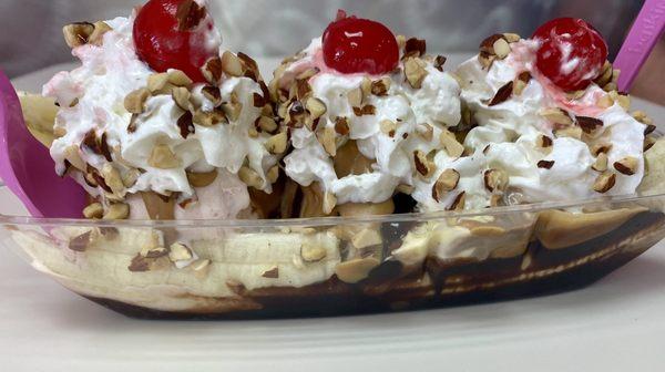 Classic Banana Split