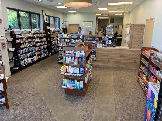 Dottie's Pharmacy Specialty & Compounding lobby.