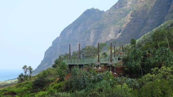 ZipKualoa ... Amazing vistas from mountain to sea!