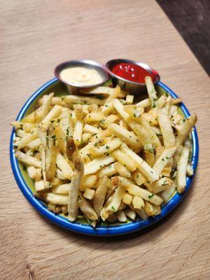 Garlic fries