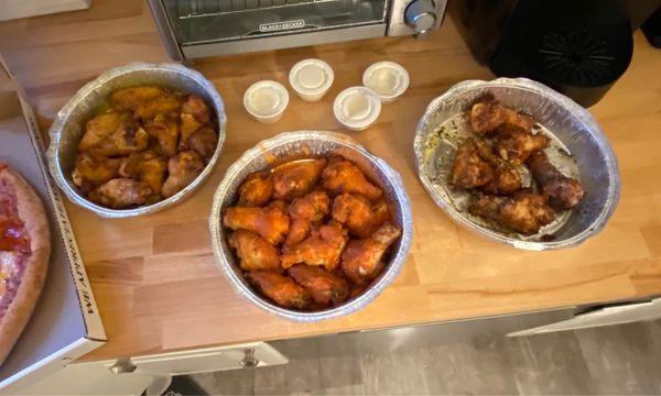 Lemon Pepper, Hot, and Garlic Parmesan Wings with Ranch!