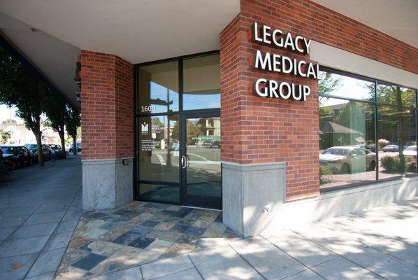 Legacy Medical Group - Broadway