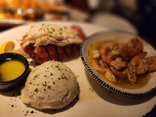 Lobster & Shrimp Scampi