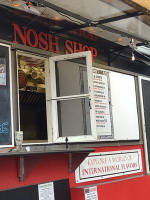 Nosh Shop