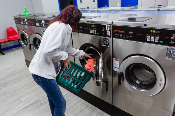 Suds Laundromat - Richmond Hill