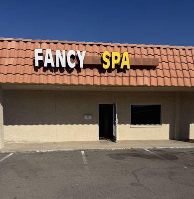 Here at Fancy Spa, we are a proud Asian Spa located in Glendale, AZ  !