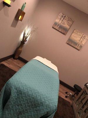 Massage room 3 of 4