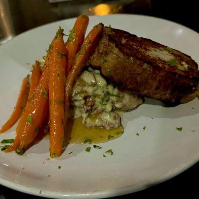 Tenderloin with blue cheese marble potatoes and candied carrots