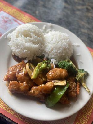 11. Hong Kong Chicken