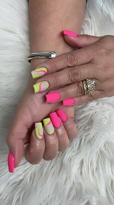 Trending nails