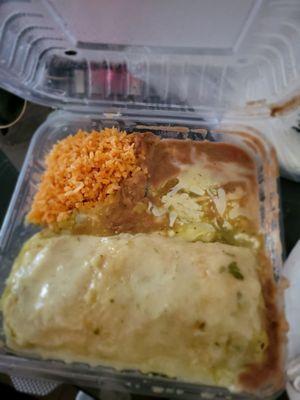 Wet asada burrito w/green sauce, rice and bean