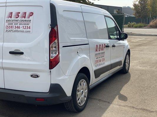 ASAP EXECUTIVE COURIER VEHICLE.