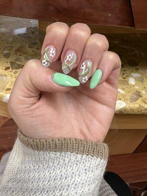 Spring nails by Sophia!