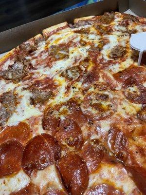 Half sausage, half pepperoni