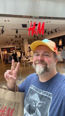 H&M