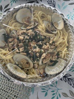 Linguini with Clam Sauce