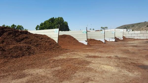 Buy mulch in bulk