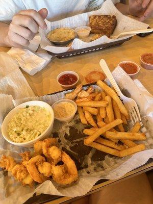 Dinner special - shrimp, fries and Cole slaw