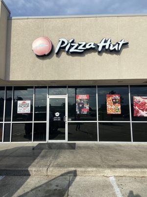 Pizza Hut