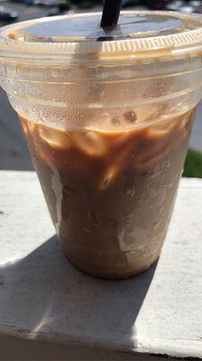 Iced Chai Latte with Vanilla & Coffee