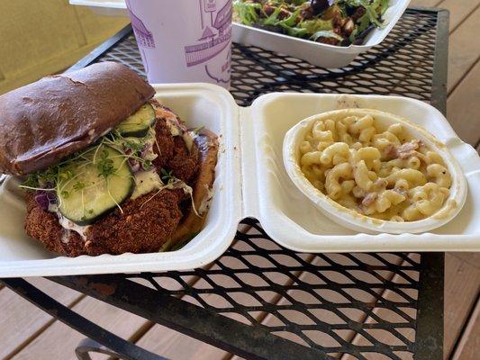 Extra hot chicken sandwich and mac & cheese