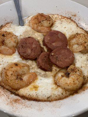 Shrimp & Grits w/Sausage