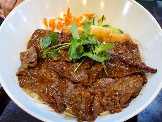 Grilled beef vermicelli