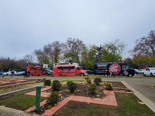 Food truck at Sac Gamers Expo