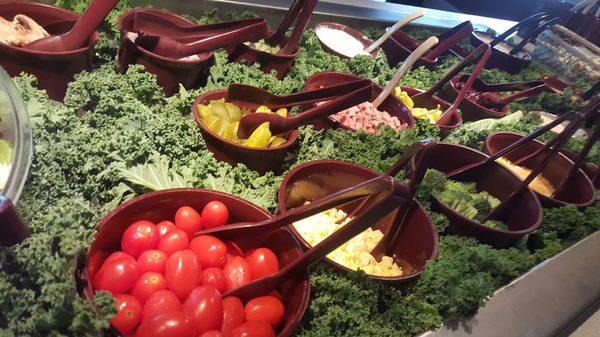 FULL SALAD BAR!