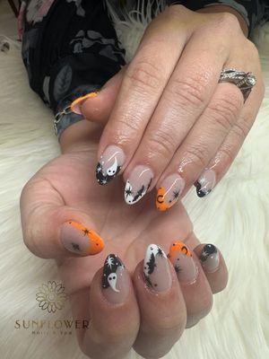 Halloween nail design