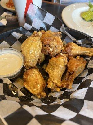 Delicious wings