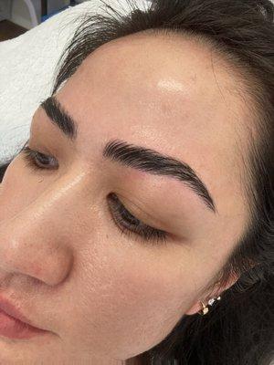 Brow lamination has magical powers!