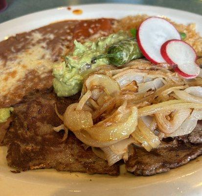 ##35. Carne Asada la Mexicana Combo