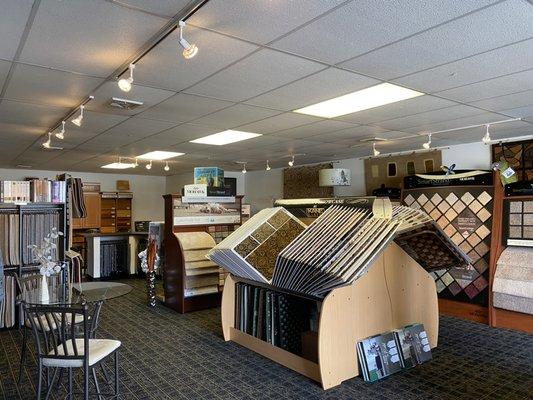 A huge selection of all the top Manufacturers for all your flooring needs!