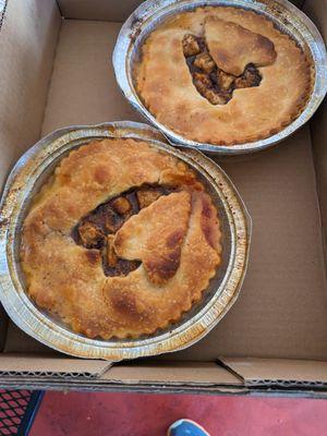 Pair of beautiful apple pies, and they were amazing!