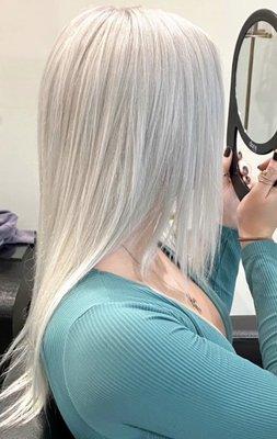 Platinum Blonde, Cut & Style