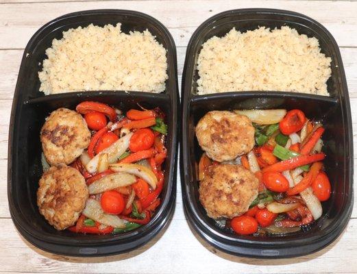 Turkey patty with cauliflower rice and sauteed vegetables