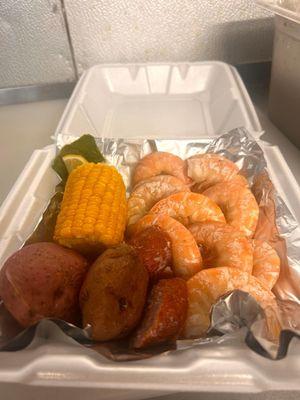 Steamed shrimp platter, with you choice of garlic butter, regular butter, Cajun or Old bay