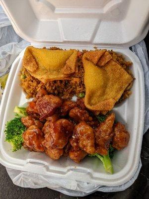 Orange chicken dinner combo