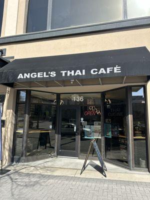 Angel's Thai Cafe