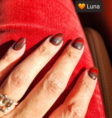 Beautiful manicure by Luna