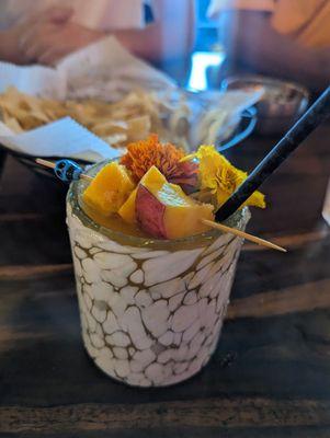 Frozen mango margarita