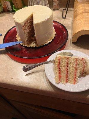 Strawberry Cream Cheese mini cake....addictive!