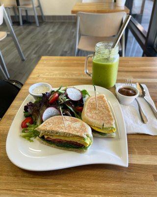 Happy Sandwich w/ Side Salad and Sunny Island smoothie with Spinach added. 10 out of 10!!