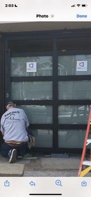 De Guelle Glass Co., Pivot Door installation!