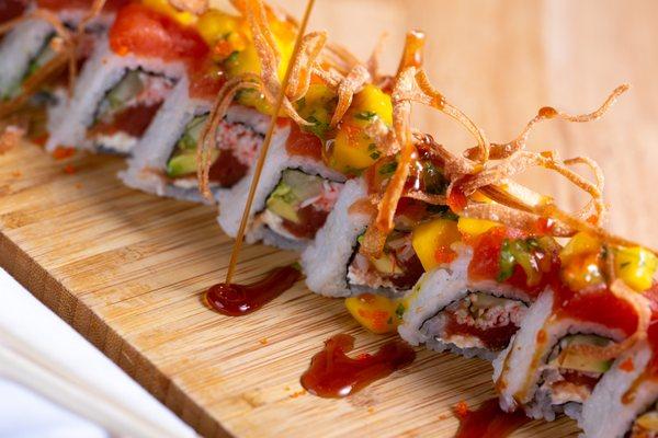 Mango Dynamite Roll