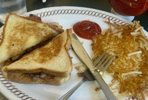 Cheesesteak melt