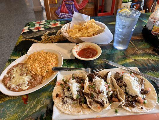 Border Asada Taco Dinner