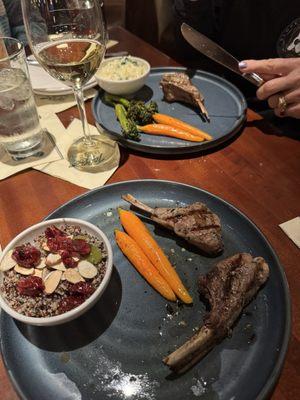 My sister and I split the lollipop lamb chops w quinoa, carrots and my sister had risotto.