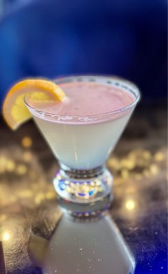 Happy hour lemon drop